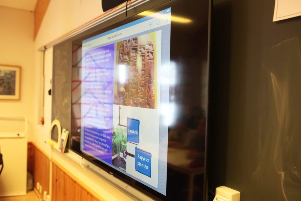 Monitory BRAVIA wspomagają interaktywne nauczanie