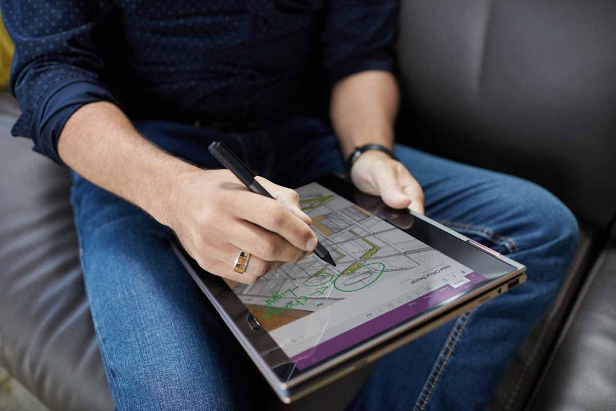 HP rozszerza portfolio najsmuklejszych laptopów