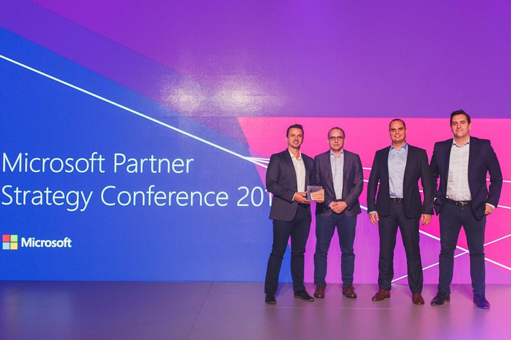 Senetic Partnerem Roku Microsoft 2017