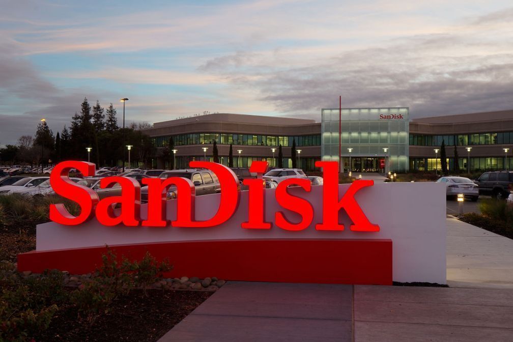 Western Digital redukuje udziały w&nbsp;SanDisk: Strategiczny odwrót czy&nbsp;optymalizacja kapitału?