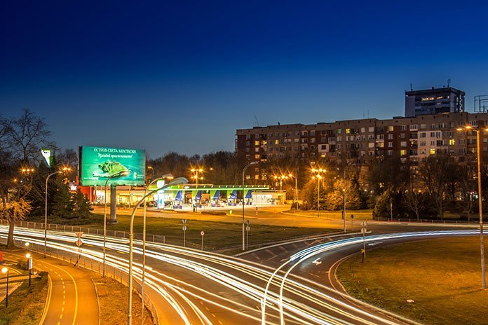 Fiskus pomylił tablicę informacyjną z&nbsp;reklamą. Poszło o&nbsp;wysokość podatku
