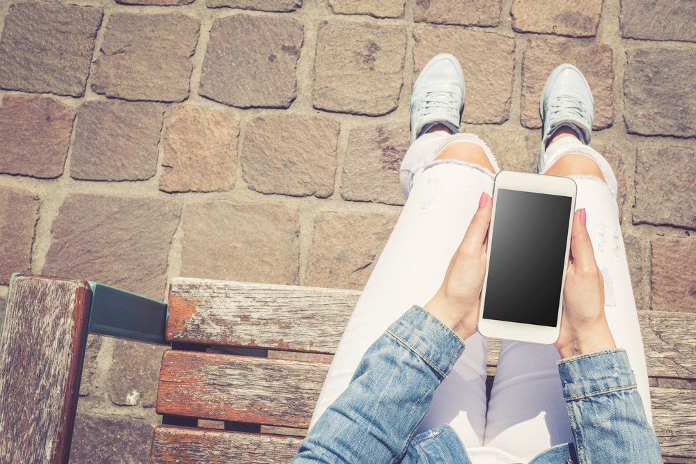 Jeden telefon co&nbsp;dwie minuty, czyli jak niszczyliśmy telefony w&nbsp;2021 roku