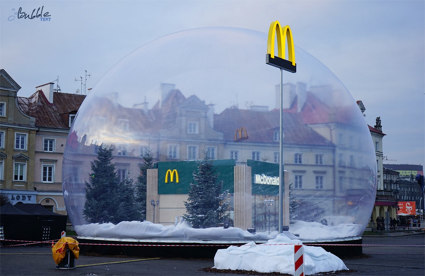 bubble giant close logo