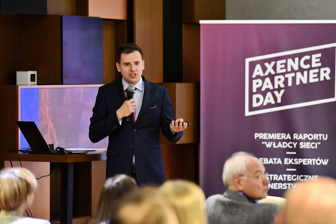 Wyzwania zarządzania i&nbsp;bezpieczeństwa IT w&nbsp;Polsce – raport „Władcy Sieci”