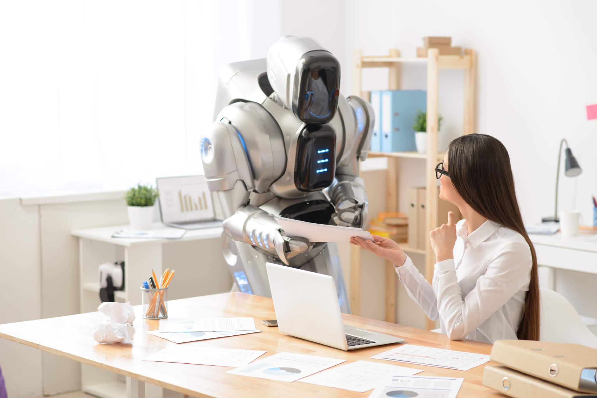 Robot zamiast pracownika – czy&nbsp;to&nbsp;się sprawdza?