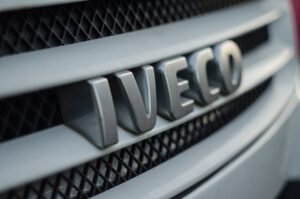 auto, samochód, iveco, ciężarówka