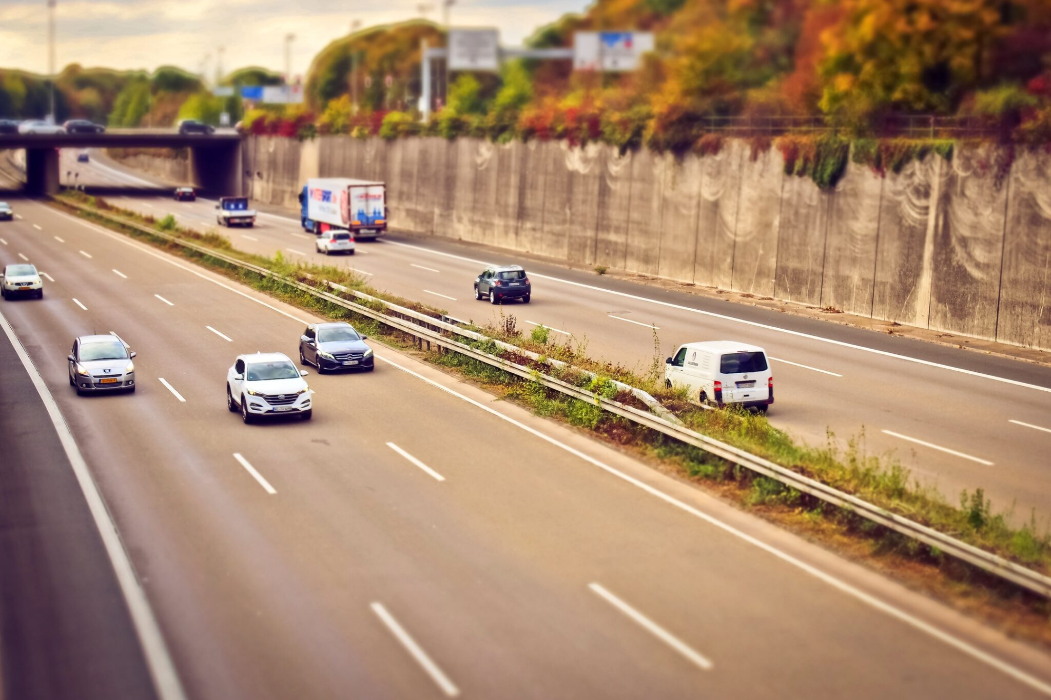 Jak technologia RFID rozwiązuje problemy motoryzacji?