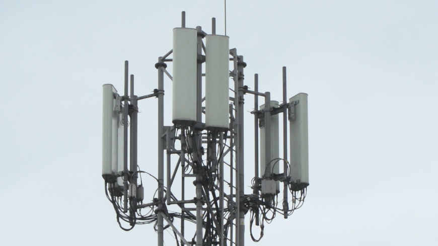Polska na&nbsp;razie nie&nbsp;wyklucza chińskich dostawców z&nbsp;budowy infrastruktury 5G