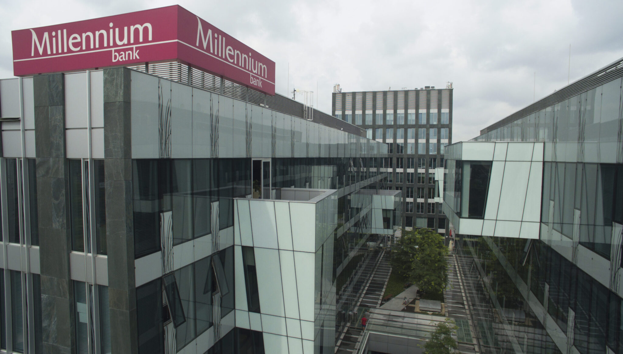 Bank Millenium: Wsparcie dla przedsiębiorców w&nbsp;postaci faktoringowych gwarancji płynnościowych