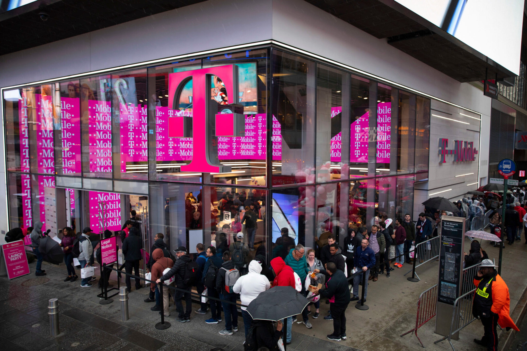 T-Mobile Polska zmuszony do&nbsp;zmiany polityki zniżek; interwencja UOKiK