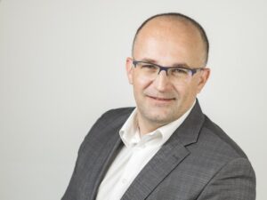 Igor Grdić, vertiv