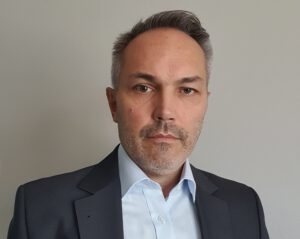 Mariusz Olszewski, tech data