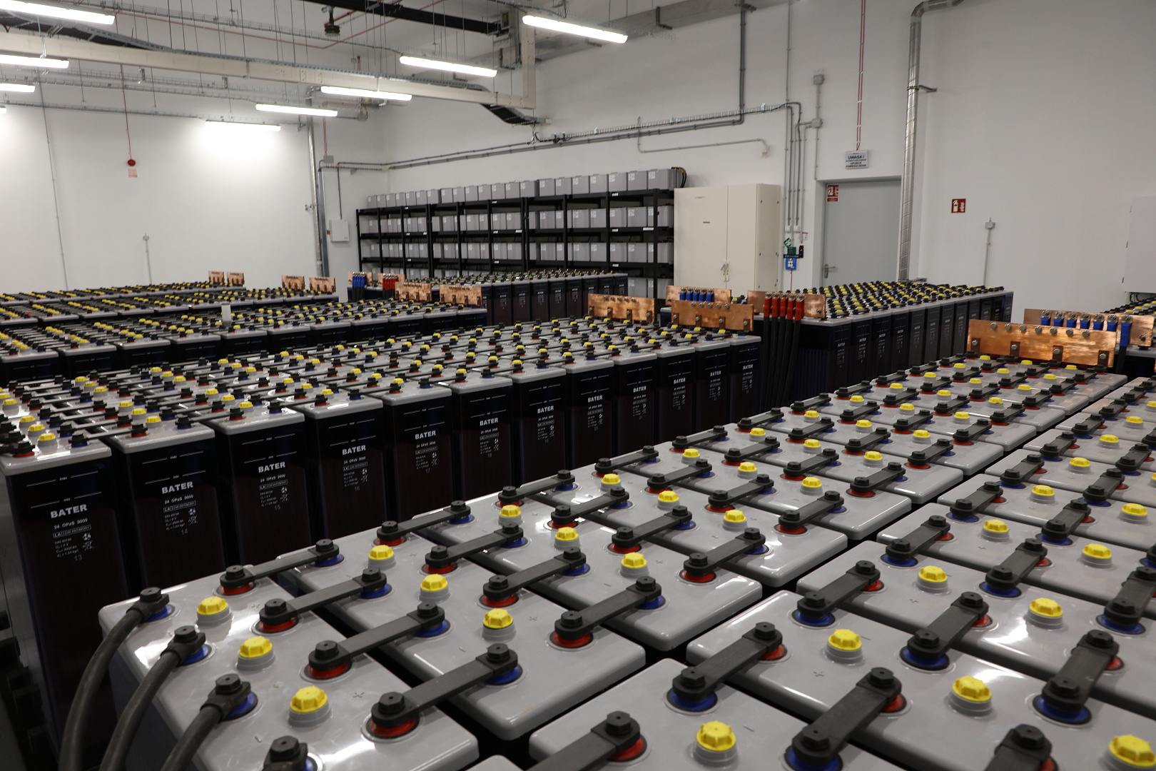 Orange, data center