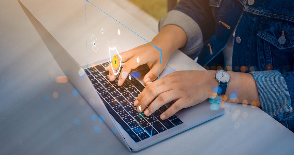 Praca zdalna to&nbsp;wyzwanie – firmy przekonują się do&nbsp;cyberbezpieczeństwa