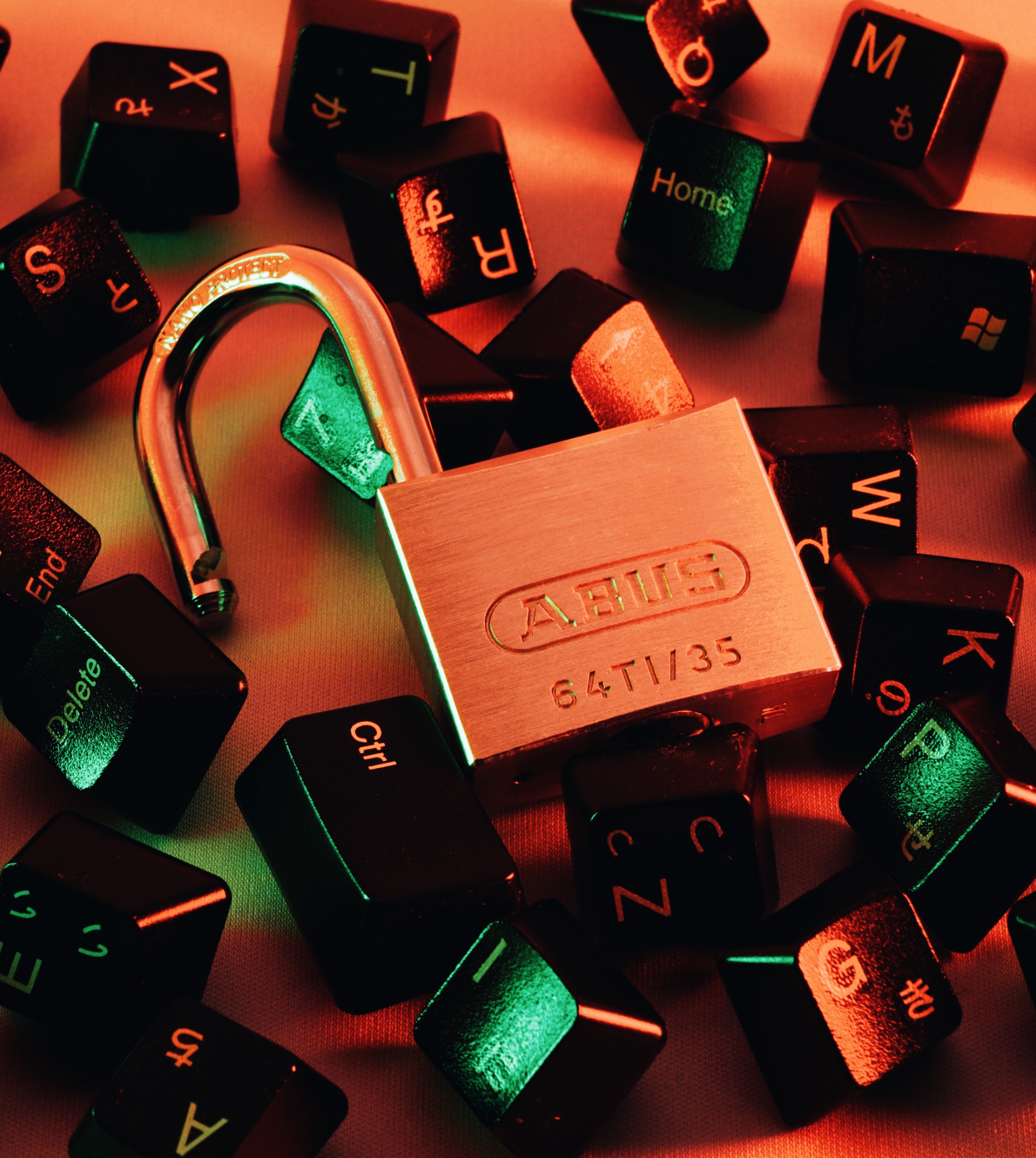 4 popularne cele cyberprzestępców. Kiedy zacząć się martwić o&nbsp;swoje cyberbezpeczeństwo?