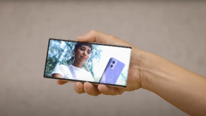 Motorola, smartfon zwijany