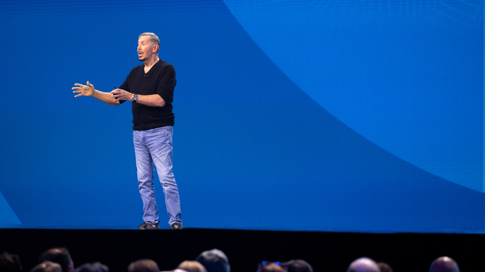 Oracle’s risky gambit: $50 billion on the altar of AI