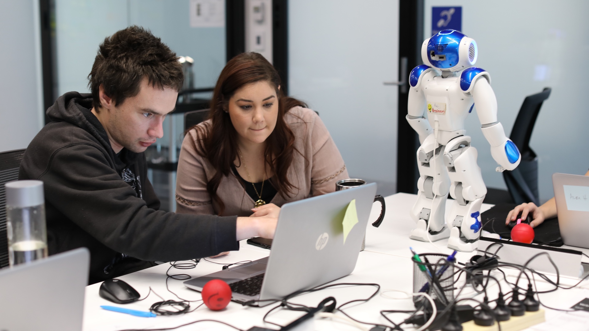 DXC Technology startuje z&nbsp;programem wspierającym neuroróżnorodność
