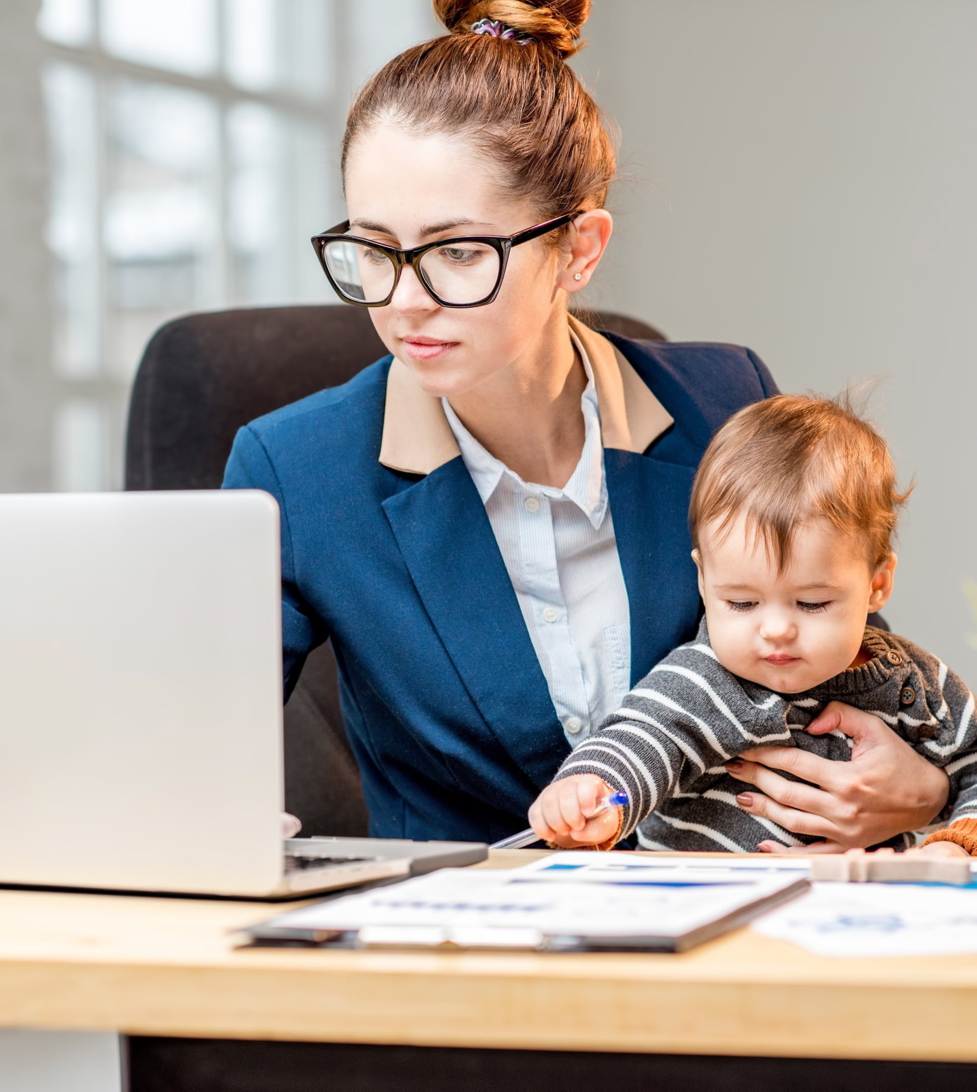 Technologia – czy&nbsp;to&nbsp;od&nbsp;niej zależy jak godzimy role życiowe w&nbsp;erze multitaskingu?