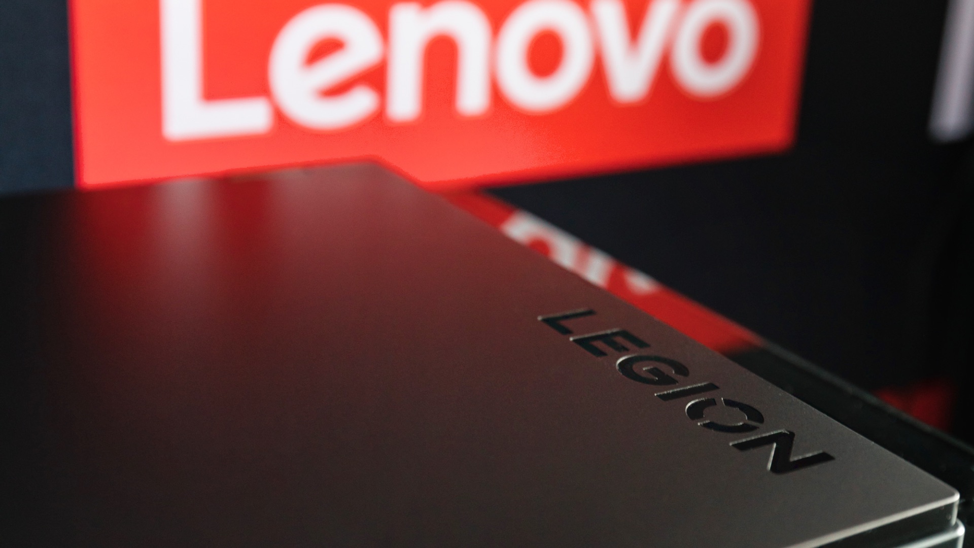 Lenovo tnie zatrudnienie w&nbsp;USA, stawia na&nbsp;AI i&nbsp;transformację