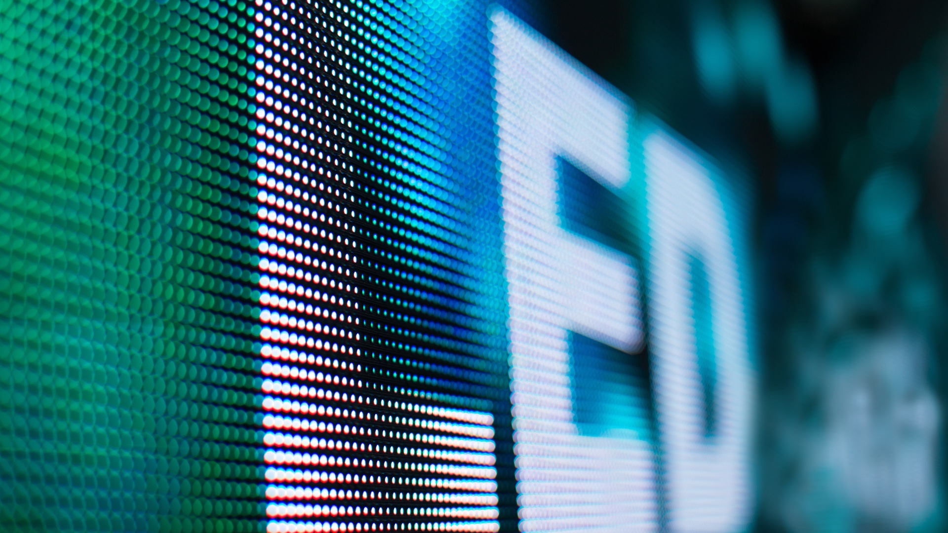 Ekrany LED – czym są&nbsp;i&nbsp;dlaczego warto postawić na&nbsp;taką reklamę