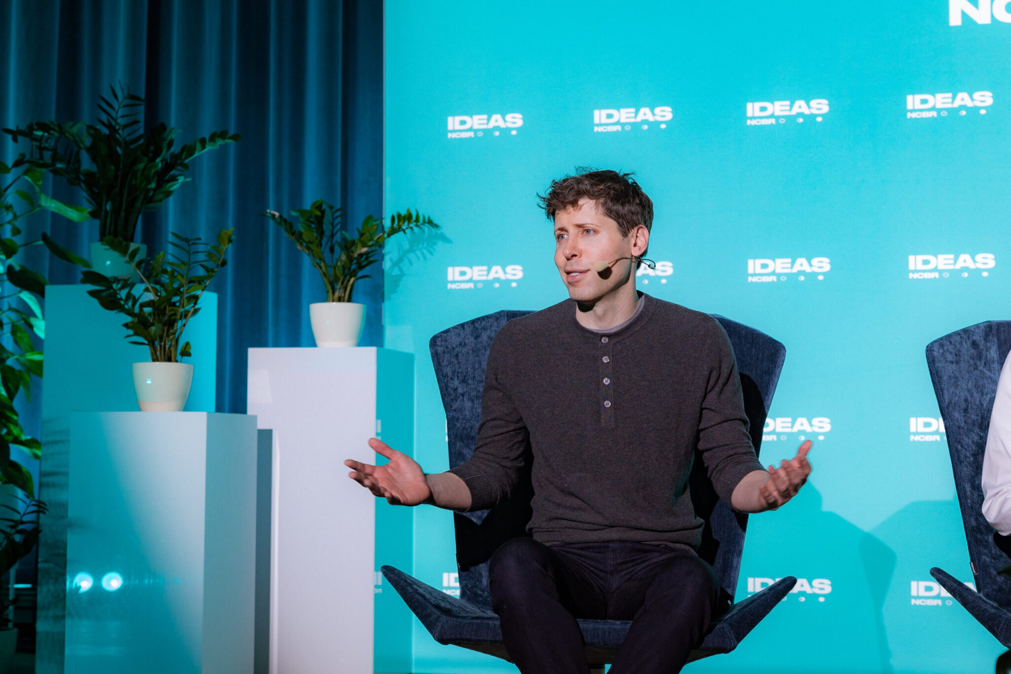 OpenAI odzyskało zaufanie do&nbsp;swojego CEO – Sama Altmana. W&nbsp;firmie zakończono śledztwo w&nbsp;tej&nbsp;sprawie