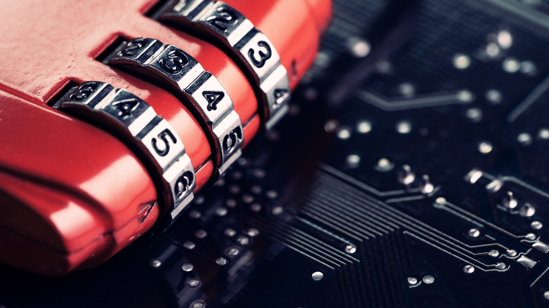 Cyberbezpieczeństwo w&nbsp;firmie – co&nbsp;to&nbsp;jest Red Teaming i&nbsp;dlaczego warto go&nbsp;stosować?