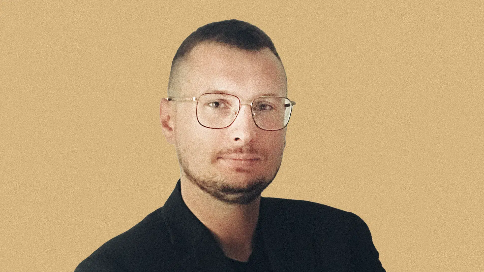 Strategie cyfryzacji: Jak uczelnie wyższe mogą przygotować się na&nbsp;przyszłość – rozmowa z&nbsp;Michałem Ledzionem, Iron Mountain