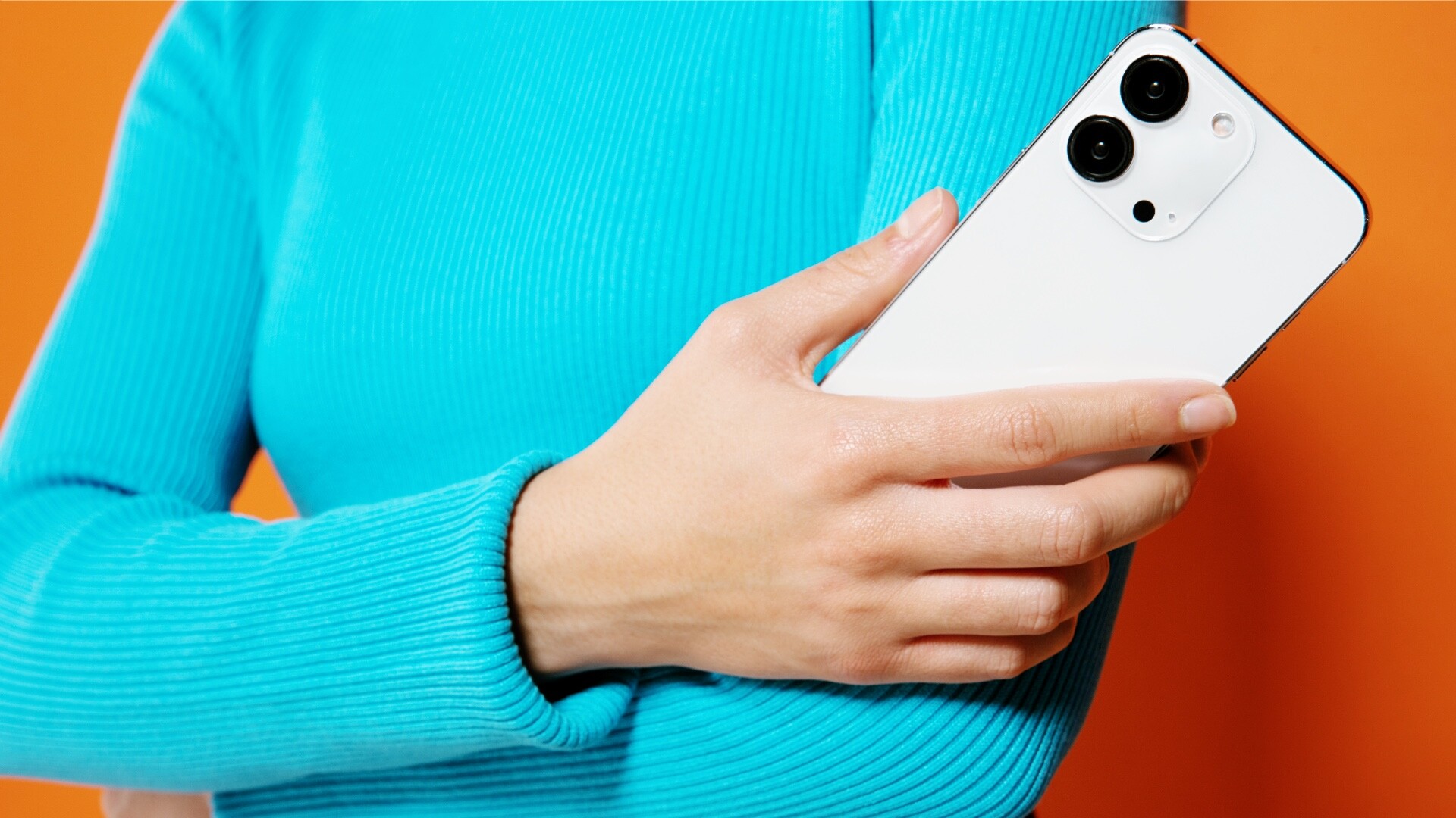 Sprzedaż iPhone nurkuje najniżej od&nbsp;początku pandemii, ale&nbsp;Apple ma&nbsp;już plan