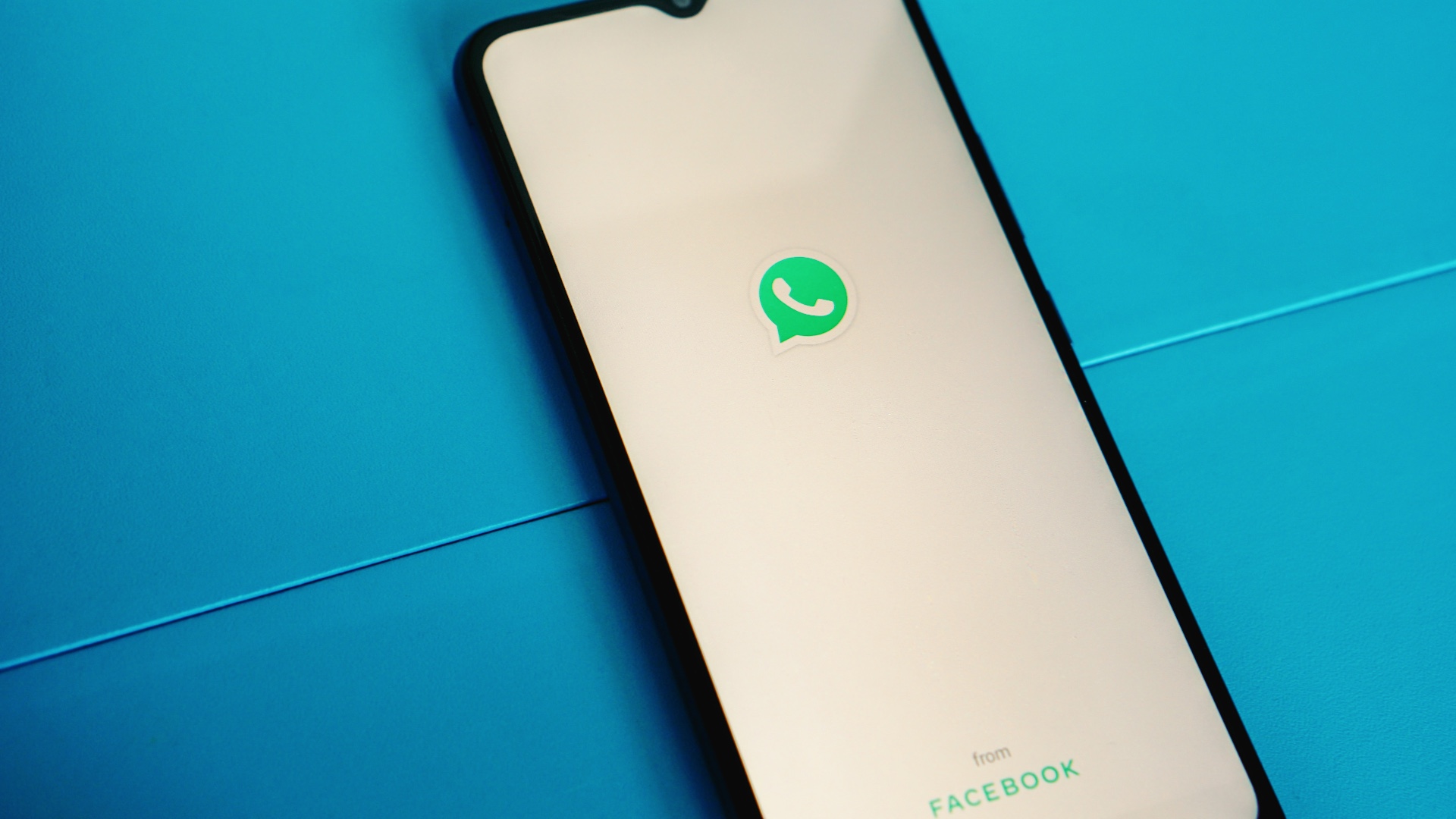 Nowa aktualizacja WhatsApp – więcej kont na&nbsp;jednym urządzeniu