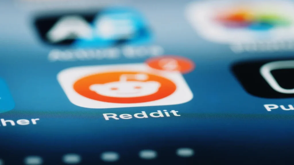 Reddit, IPO