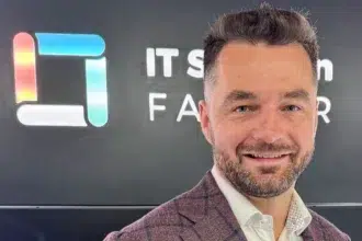 Daniel Sławniak, It solution Factor