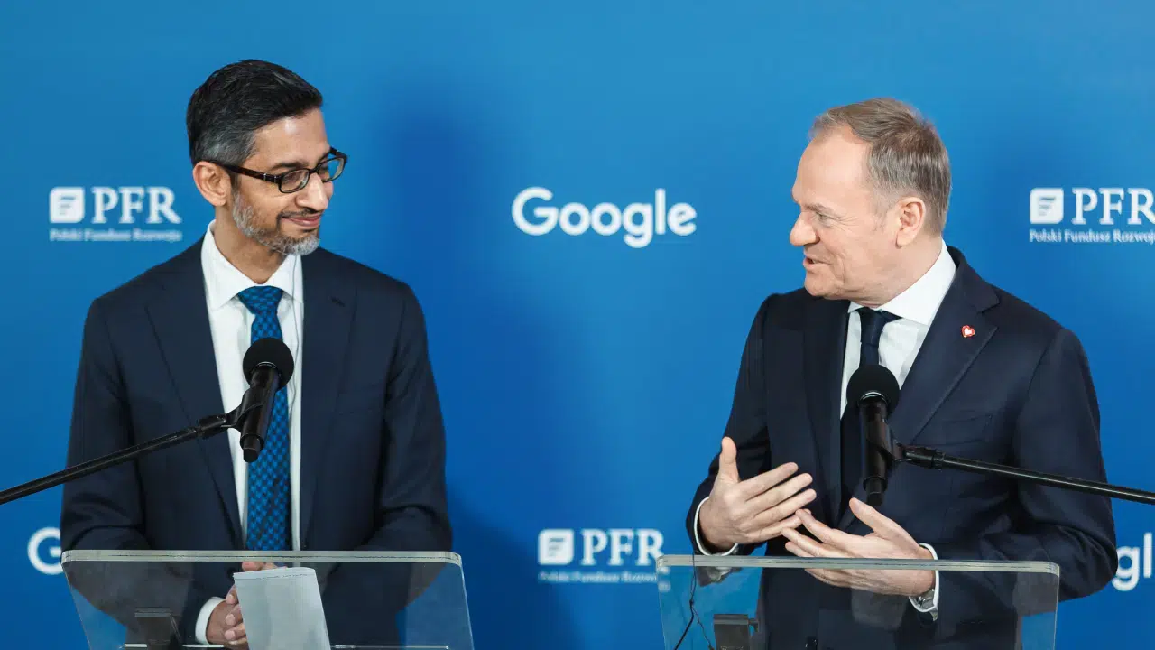Google, PFR i&nbsp;OChK opracują Plan AI dla Polski. 5 mln $ to&nbsp;nie&nbsp;koniec?