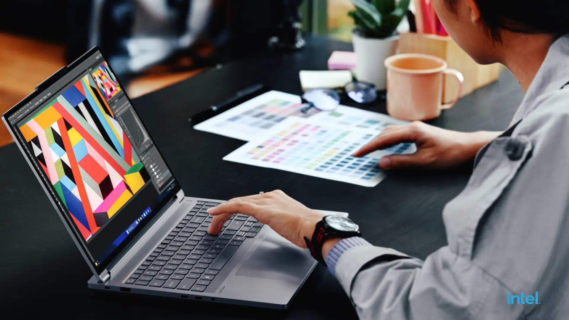Lenovo na&nbsp;MWC 2025: Nowe ThinkPady i&nbsp;ThinkBooki gotowe na&nbsp;AI i&nbsp;biznes