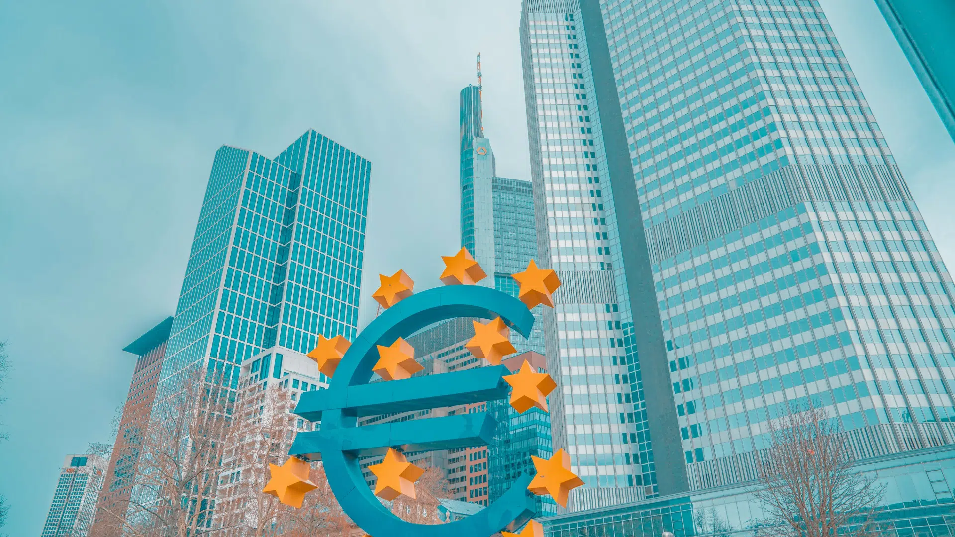 Cyfrowe euro bliżej, ale&nbsp;na&nbsp;warunkach polityków. Ministrowie finansów zyskują kontrolę