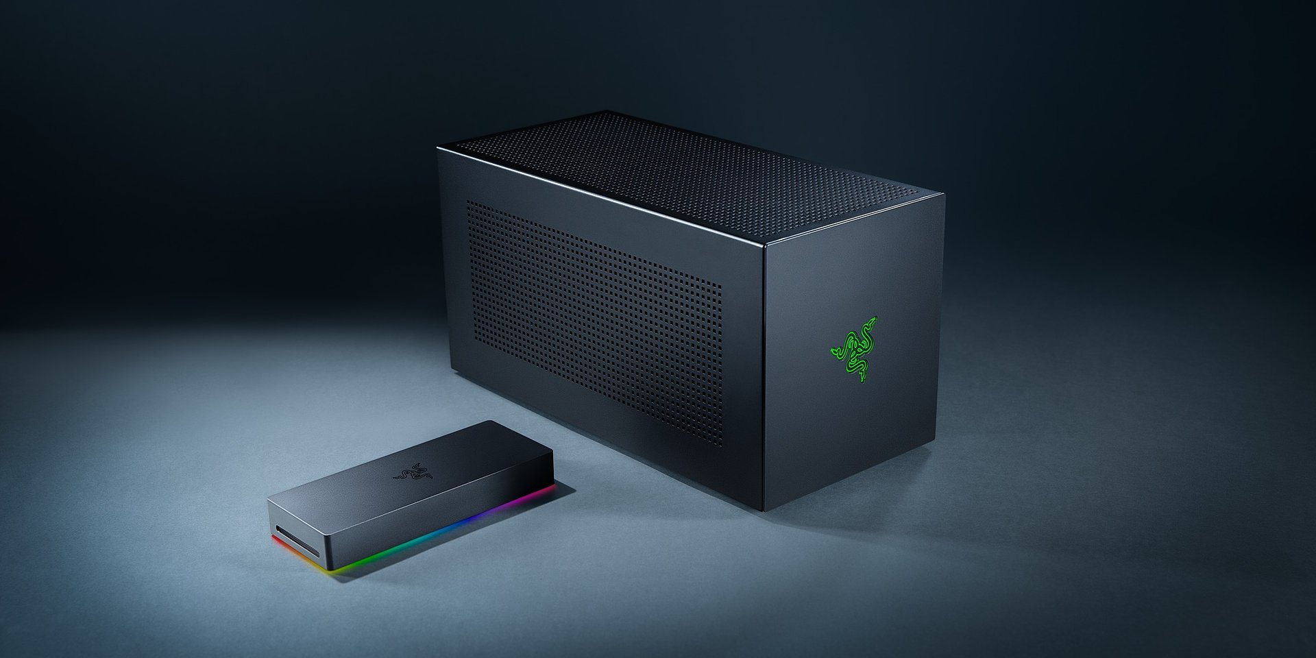 Razer rozszerza ofertę dla twórców – stacja dokująca i&nbsp;Core X&nbsp;V2 z&nbsp;Thunderbolt 5