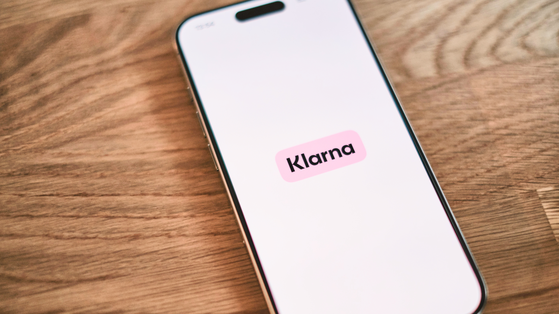 Klarna i&nbsp;eBay łączą siły w&nbsp;Polsce: Nowa funkcja odsprzedaży w&nbsp;aplikacji