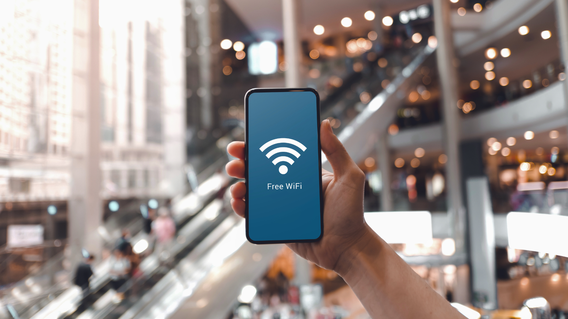 Publiczne Wi-Fi kontra Twoje&nbsp;finanse: Przewodnik po&nbsp;bezpieczeństwie w&nbsp;sieci